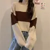 Suéter corto de rayas para mujer, nuevo estilo coreano otoño/invierno 2026, de corte holgado, top de punto de manga larga para estudiantes, moderno