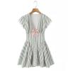 Casa Mesmo Estilo Francês Doce e Romântico Floral Laço Guarnição Listrado Renda Decote em V Mini Vestido Saia Curta para Mulheres