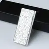 Isqueiro de Querosene Criativo com Flor de Grama Tang em Relevo, Banhado a Prata, com Gravação Dupla Face, Roda de Pederneira de Metal Ultrafina, Modelo Popular