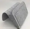 Bolsa de fieltro caliente de Amazon bolsa de almacenamiento de fieltro para mesita de noche bolsa colgante de almacenamiento para mesita de noche se puede agregar bolsa de fieltro con logo