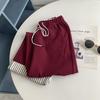 Pantalones de pierna recta con volantes de color contrastante retro estilo occidental, delgados de verano, nuevos 2025, adelgazantes, modernos, de pierna ancha corta