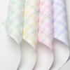 Huaxi Papel de Envoltura Grueso a Cuadros Bicolor para Flores Papel de Envoltura de Flores Frescas de Verano Ramo de Flores Flor Flor Material de Papel de Envoltura de Rosas