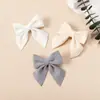 Accesorios Europeos y Americanos Nuevos para Niños de Color Puro para el Cabello Pinza de Moño para Niñas Pinza Todo Incluido Cola de Golondrina Linda para Bebé Stock Disponible