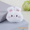 Broche de pelúcia de desenho animado, designs de coelho e urso, decorações fofas para suéteres de outono e inverno, miniaturas de bonecas, pins para mochilas, feito sob medida