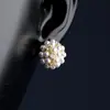 Pendientes de Perlas Agrupadas 2025 Nuevas Explosiones Pendientes Pequeños y Exquisitos Lujo Ligero Gama Alta Nicho Pendientes Únicos