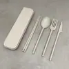 Conjunto Portátil de Talheres de Palha de Trigo com Quatro Peças para Estudantes Viajantes Colher, Faca, Garfo e Hashis Portáteis Coreanos