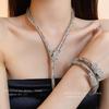 Collar Magnético Transfronterizo Europeo y Americano de Serpiente con Incrustaciones de Diamantes, Lujo Ligero, Sensación de Alta Gama, Cadena para Clavícula de Industria Pesada, Diseño de Moda, Joyería para Mujer