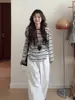 Camiseta Base Rayada Negra Estilo Coreano Manga Larga para Mujer Principios de Otoño Holgada Perezosa Estilo Miu Camisa de Aire Acondicionado Top Delgado