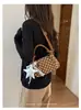 Bolsa tote plissada versátil de bolinhas para nicho feminino, nova tendência de verão 2026, bolsa de ombro e transversal requintada para o dia a dia