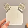 Presilha de Cabelo de Pérolas Pequenas de Alta Qualidade, Grampo Delicado e Exquisito para Meio Preso para Mulheres, Novo Modelo 2025, Acessório de Cabelo com Presilha para a Parte de Trás da Cabeça