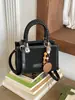 Bolso de mano vintage para otoño e invierno para mujer 2026 nuevo bolso cuadrado pequeño de gamuza esmerilada con una textura elegante, bolso de hombro y cruzado