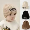 Gorro para Niños Estilo Coreano Ins Letras Bordadas para Niños y Niñas Gorro de Lana Tejida Piel de Melón Cálido Pullover Gorro para Bebé