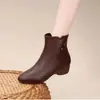 Botas Estilo Britânico Retro de Salto Anabela com Solado Macio, Superfície Macia, Elegantes, Confortáveis e Versáteis, Bico Redondo, Novo Estilo Outono e Inverno 2025, Forradas com Lã
