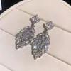 Aretes de aguja plateada con diamantes, diseño de flor ovalada de resina y gota de agua, estilo retro vintage, aretes versátiles