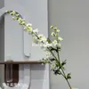 Flores Artificiais de Delfínio em Tons Violeta de Alta Qualidade para Decorações de Casamento em Hotéis e Fotografia