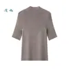Lavable a máquinaHilo Yangzi calibre 60 puntada 18 sin costuras 100% lana cuello semialto manga media suéter de punto de otoño para mujer
