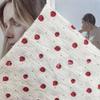 Tela crepé de algodón de doble capa muselina estampada fresas floral conejo pijama de bebé para el hogar