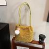 Bolso de Lana a Cuadros Transfronterizo de Gran Capacidad para Mujer 2026 Otoño e Invierno Nuevo Estilo Bolso de Hombro Único Bolso Cubo Retro de Alta Gama