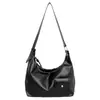 Bolsa retro transfronteiriça feminina de grande capacidade 2025 nova moda bolsa de ombro único transversal bolsa tote para o dia a dia com textura atacado
