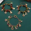 Pulseira Nova de Natal Europeia e Americana Transfronteiriça Criativa Versátil Pingente de Árvore de Natal Velho Boneco de Neve Explosão Cristal Pulseira para Mulheres