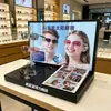 Soporte de Exhibición de Gafas de Acrílico Soporte de Exhibición de Gafas Inteligentes Ai Soporte de Exhibición de Gafas de Sol para Tiendas de Centro Comercial Personalizado Procesamiento