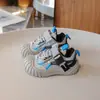 Zapatos Deportivos para Niñas 2026 Modelo Nuevo Primavera y Otoño Zapatos de Malla para Niños Pequeños Transpirables Casuales Ligeros Antideslizantes Zapatos para Correr para Jardín de Infancia