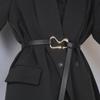 Ins Cintura Moda Diseño Tendencia Retro Sin Sellar Agujeros Nuevo Cinturón de Cintura para Mujer Combinable Hebilla Dorada Cinturón Delgado para Mujeres