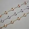 Nuevo Pulsera Láser de Trébol Gruesa Chapada en Oro Rosa de 18K Pulsera de Lujo Ligero de Alta Gama Moda La Más Fácil de Combinar Venta Directa de Fábrica