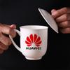 Juego de Tazas de Té Cerámicas Hueso de China Taza de Conferencia Pintada en Oro Regalo Publicitario Vaso de Agua con Tapa logo