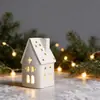 Decoraciones Navideñas de Casa Pequeña de Cerámica Creativa Escandinava Transfronteriza, Casa de Nieve Navideña Brillante, Adornos para el Hogar Ins