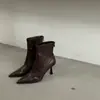 Botines cortos de mujer estilo coreano de piel suave adelgazantes con punta fina y tacón fino, botas de moda de tacón alto con cremallera trasera, botines versátiles de ajuste ceñido para mujer