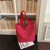 Bolsa Exclusiva de Grande Capacidade Transfronteiriça 2026 Nova Bolsa de Ombro/Axila Feminina de Verão Bolsa Tote para o Dia a Dia