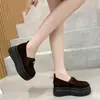Mocasines de suela gruesa para aumentar la altura para mujer, estilo de verano para personas menudas, zapatos perezosos sin cordones, zapatos de vestir retro, modelo nuevo al por mayor