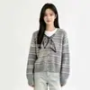 Cárdigan de punto a rayas con lazo de bufanda de seda estilo coreano para mujer, estilo suave de principios de otoño, cuello redondo, abrigo corto de punto de un solo botón