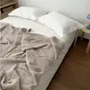 Manta multifuncional de algodão puro com trama waffle, lavada na areia, minimalista e casual, para escritório, sofá, ar condicionado e pé da cama