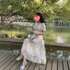 Elegante Vestido Floral Francés para Mujer Verano Cintura Alta Aspecto Adelgazante Cuello en V Mangas Abullonadas Dulce y Salado Vestido Hada Pastel