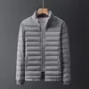 Amantes del otoño y el invierno chaqueta ligera y cálida de plumón chaqueta de plumón para hombre 90% plumón de pato blanco ropa Y con chaqueta de plumón a prueba de viento