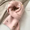 Cachecol Bordado de Cachorrinho Desenho Animado 2025 Novo para Mulheres no Outono e Inverno, Doce e Fofo, Versátil, Macio e Sedoso, Cachecol à Prova de Frio e Quente