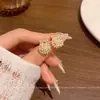 Brincos de Pérola com Laço de Diamante Brilhante Design Feminino de Senso Niche Temperamento Brincos de Celebridade da Internet 2025 Novas Explosões Brincos