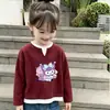 Blusa de punto gofrado para niñas, estilo dos piezas falsas, manga larga, nueva moda primavera/otoño, corte holgado, camisa básica para niños mayores