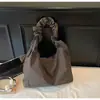 Bolso Tote Cuadros Nicho Coreano para Mujer 2026 Nuevo Gran Capacidad Casual Artístico Plegado Correa de Hombro Bolso de Hombro Único Cruzado
