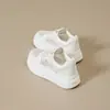 Zapatillas Blancas Transpirables de Malla con Aumento de Altura de 4 cm de Suela Gruesa 26 Nuevo Modelo de Verano Calzado Deportivo Casual Ultraligero para Mujer Que No Cansa los Pies