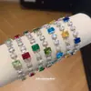 Pulsera geométrica cuadrada de circón europeo y americano para mujer, moderna, de lujo ligero, sensación de alta gama, joyería de diseño exquisito de nicho para mujeres