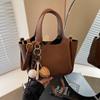 Bolso de Mano Retro para Otoño e Invierno Bolso Cesta para Mujer 2026 Nuevo de Moda Nicho Bolso Cubo Versátil Bolso de Hombro Cruzado