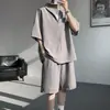 Conjunto de Dos Piezas de Camiseta de Manga Corta Estilo Americano de Lino Sintético para Hombre, Talla Grande Marca de Moda Verano Seda de Hielo Transpirable Pantalones Cortos Conjunto de Dos Piezas