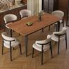 Conjunto de Mesa de Jantar e Cadeiras de Madeira Maciça em Estilo Medieval para Casa Apartamento Pequeno Retangular Moderno Simples Mesa Retrô Mesa de Jantar Retrô