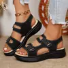 Artículos en stock Nuevo estilo de primavera Comercio exterior Zapatos de mujer Suela plana Doble velcro Boca de pez Sandalias para mujer Transfronterizo Más vendidos Talla grande Zapatos Venta al por mayor