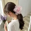 Presilha de cabelo flor 3D em rede para mulheres, estilo de alta qualidade, nova coleção 2026, acessório de cabelo versátil para estilizar o cabelo na parte de trás da cabeça, presilha de tubarão