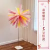 Decorações para celebração de aniversário da loja, decorações de entrada, evento de inauguração, cena comercial, trajes para evento, vitrine, fogos de artifício artificiais para realçar a atmosfera