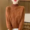 2026 Nuevo Estilo Coreano Cuello Medio Alto Holgado Otoño/Invierno Tejido Top Jersey Capa Base Moda Suéter de Punto Trenzado Mujer